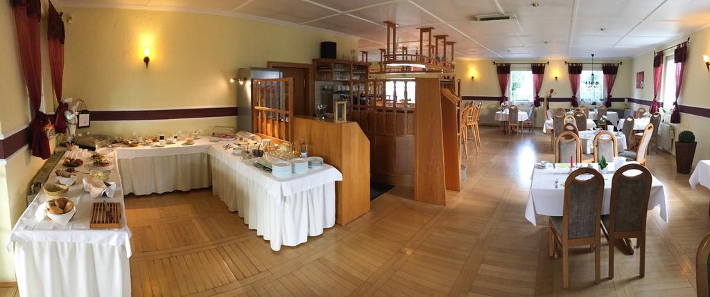 Kastanienhof Hotel Garni زينوويتز المظهر الخارجي الصورة