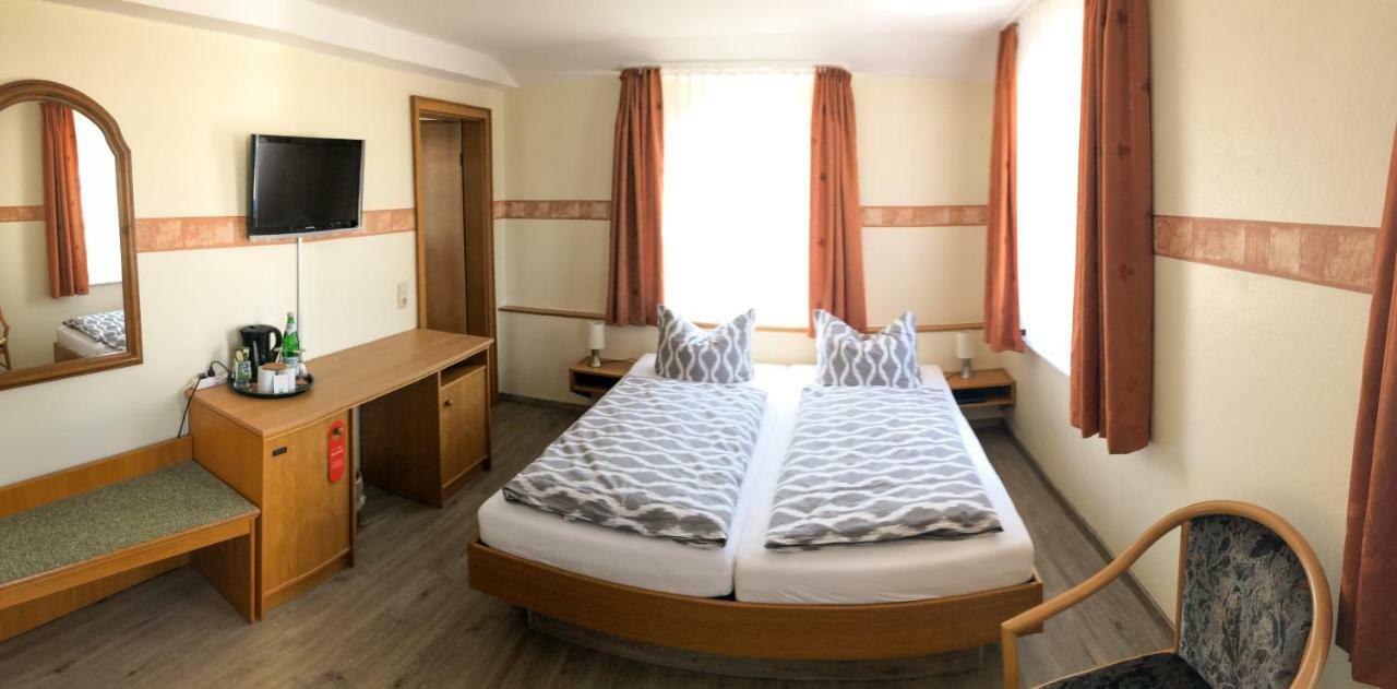Kastanienhof Hotel Garni زينوويتز المظهر الخارجي الصورة