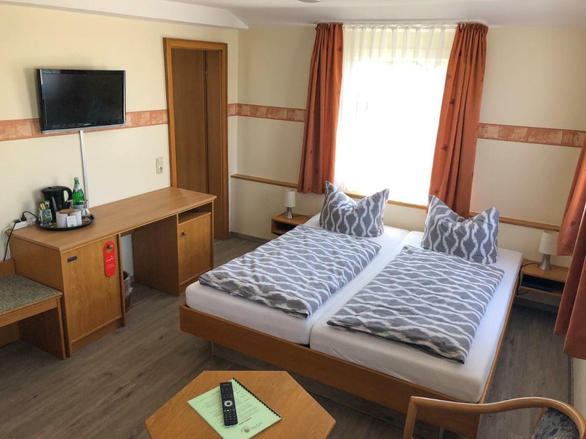 Kastanienhof Hotel Garni زينوويتز الغرفة الصورة
